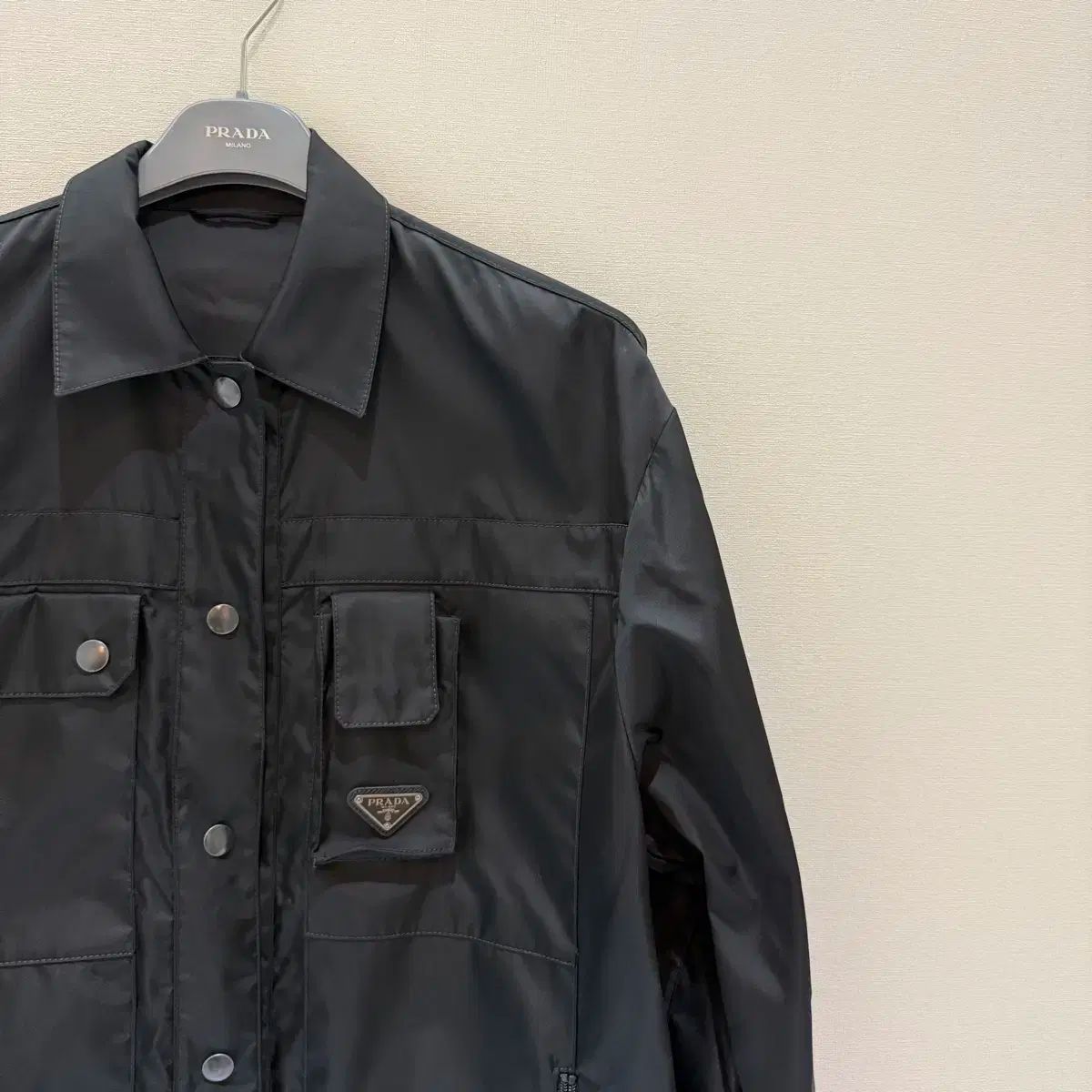 NFC新モデル 40サイズ PRADA 三角ロゴ リナイロン ポケット ジャケット KANDAIZUMI_COM