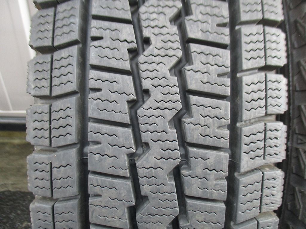 165 R 14 6 P LT ダンロップ WINTER MAXX SV 01 スタッドレス 4本 インボイス領収書発行