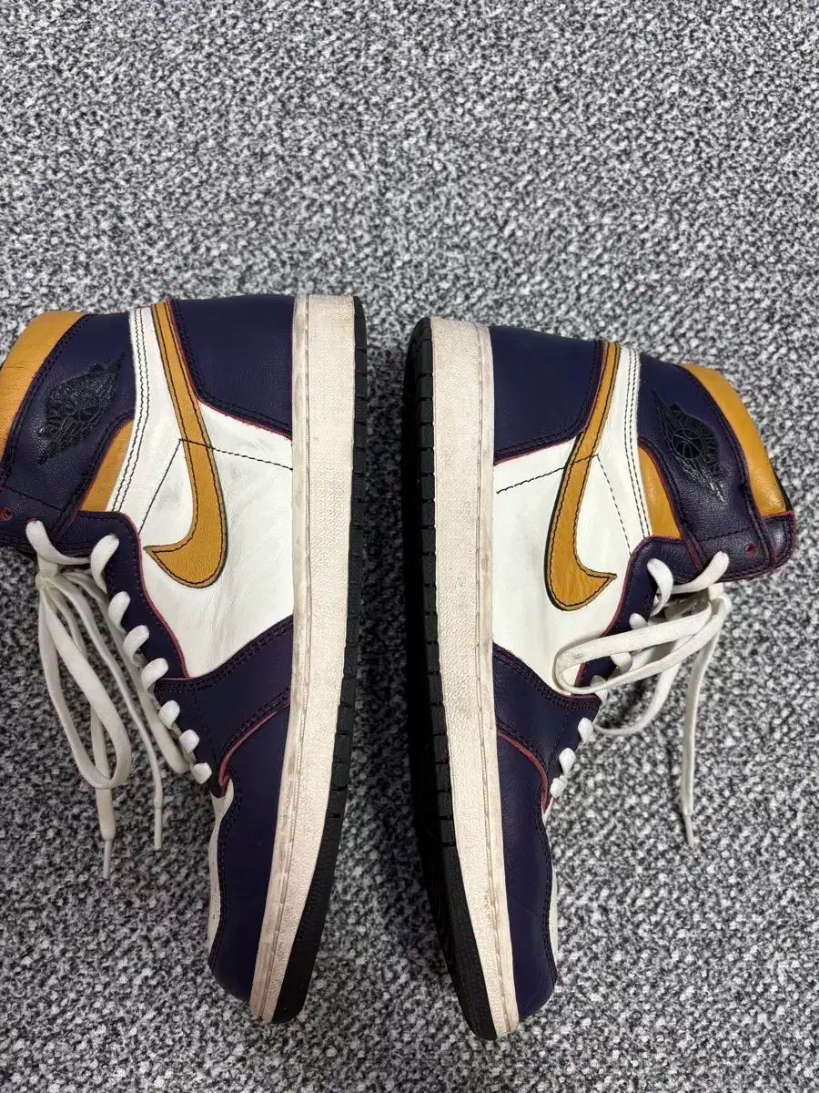 275 ジョーダン1