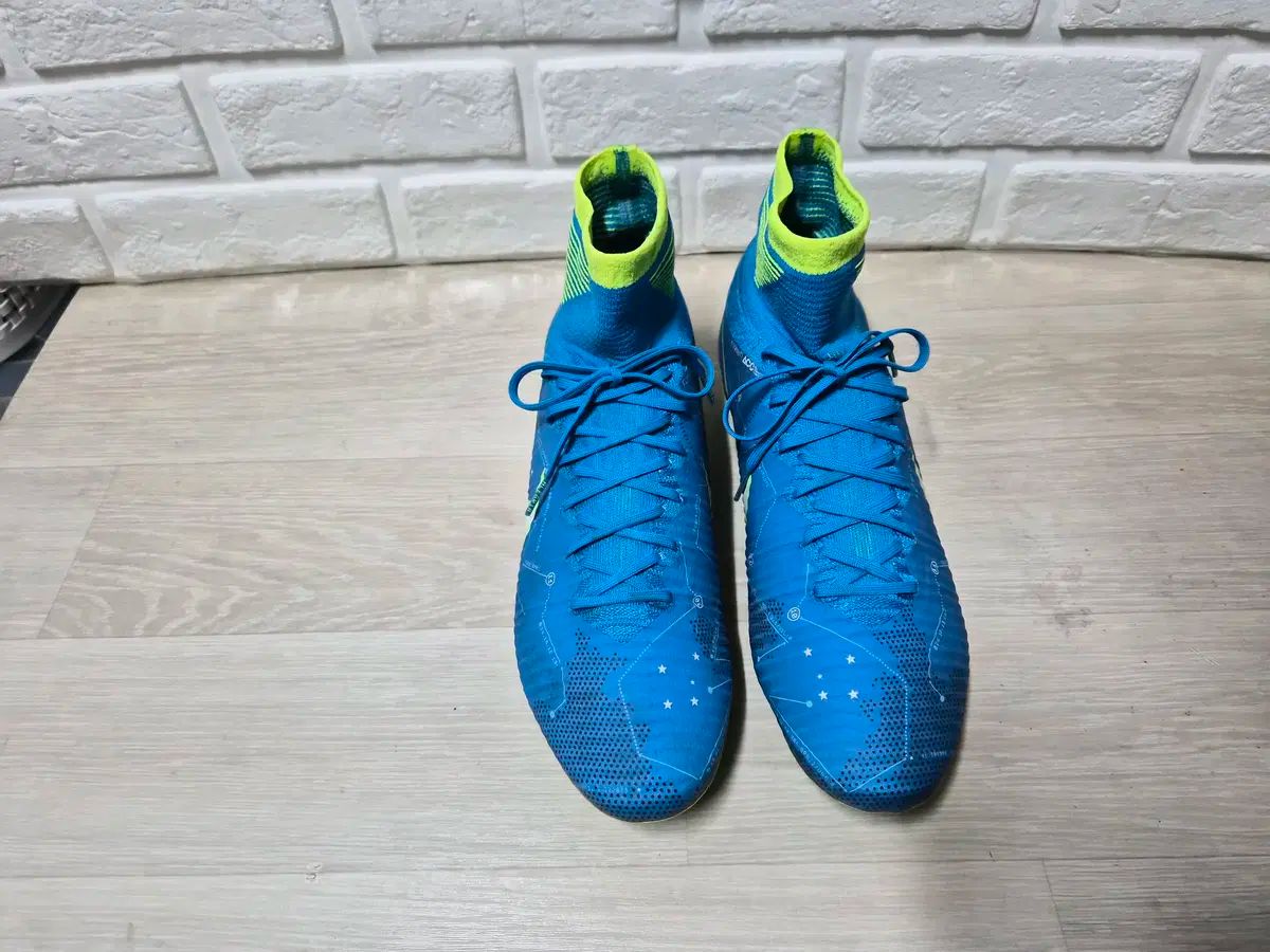 ナイキ マーキュリアル スーパーフライ5 ネイマール FG サッカーシューズ 300mm