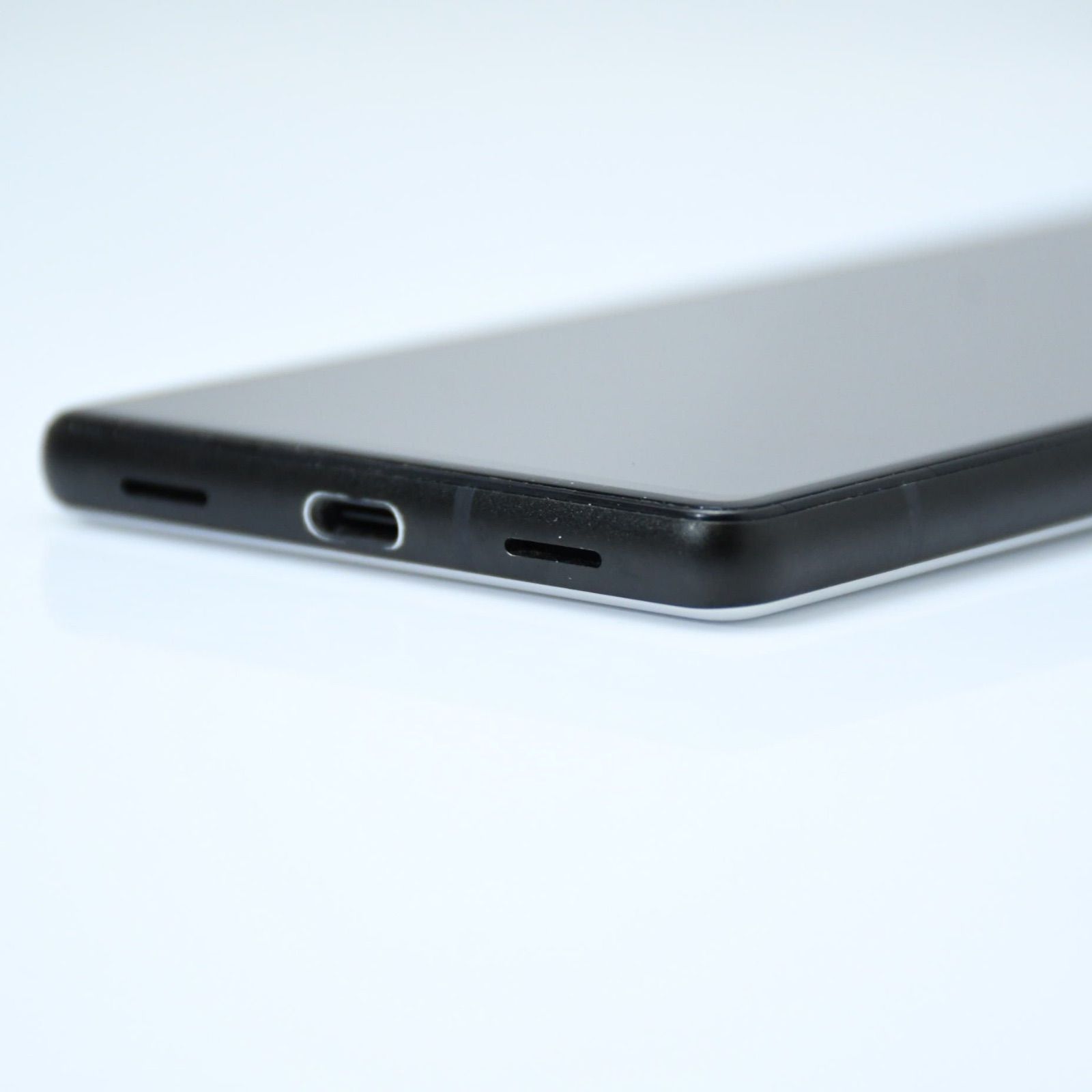 液晶美品】SIMフリー Google Pixel6a 128GB チョーク - メルカリ