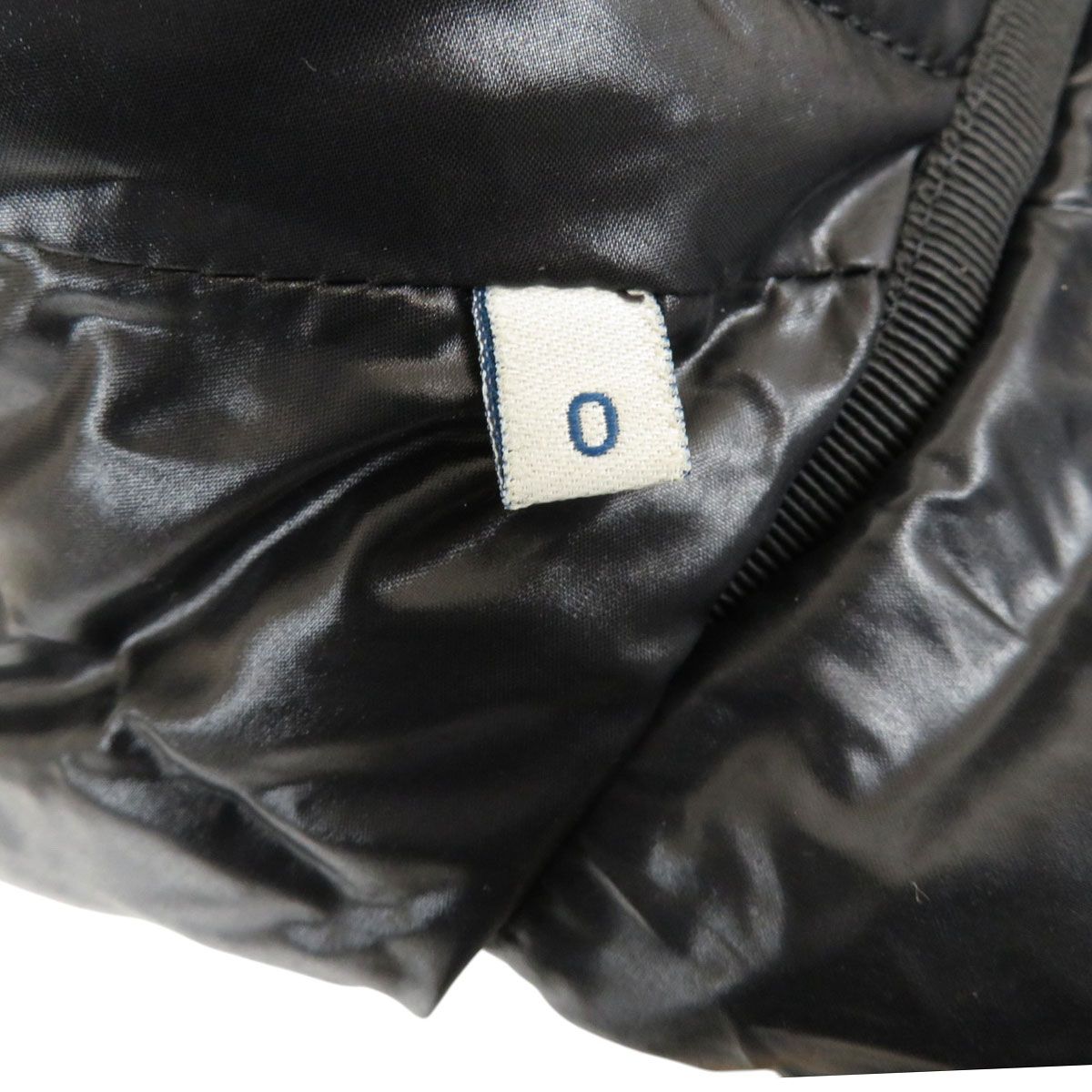 アルモワーズ ダウンジャケット