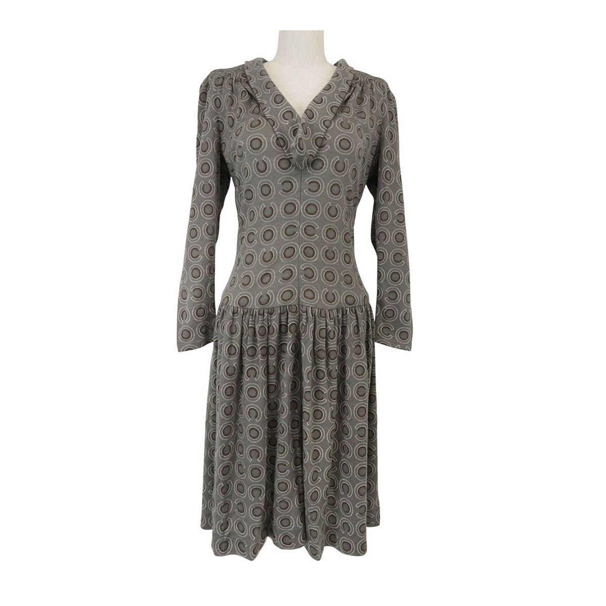シャネル ロゴ 総柄 ウール ワンピース P18181W02829 レディース グレー CHANEL アパレル 小物