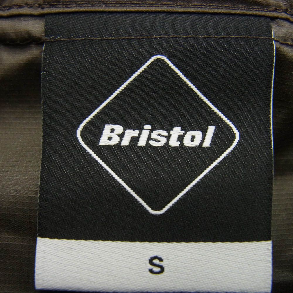 ナイロンジャケット