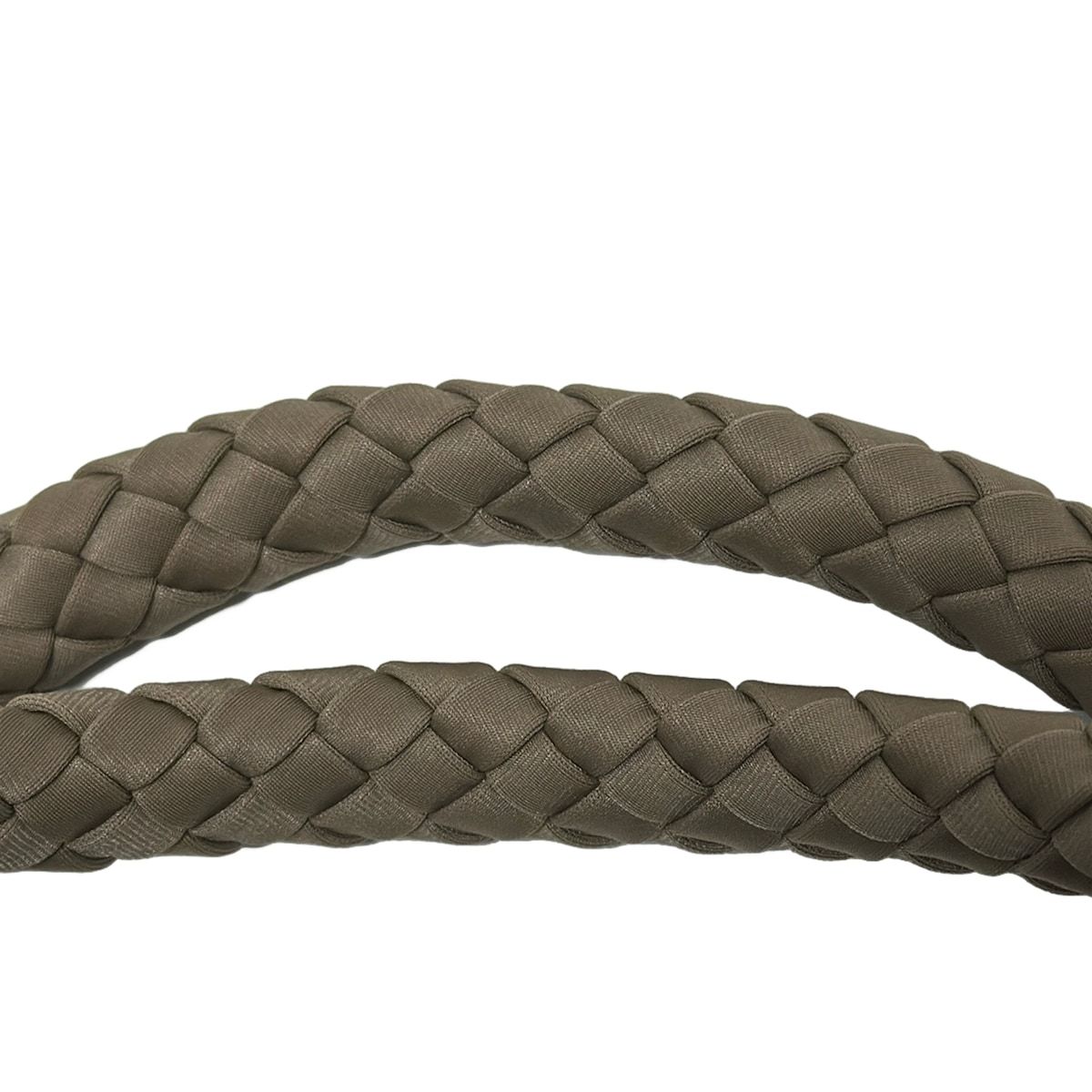 グレーベージュ