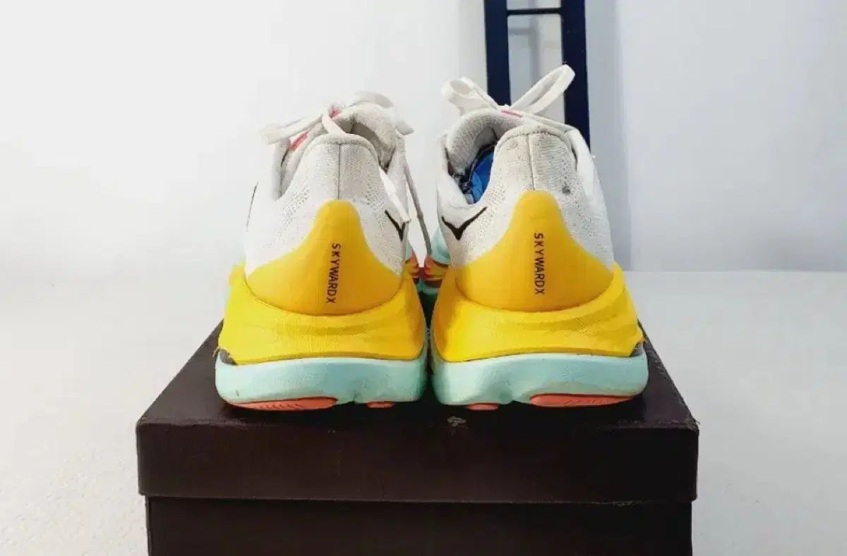 ランニングシューズ マラソンスニーカー