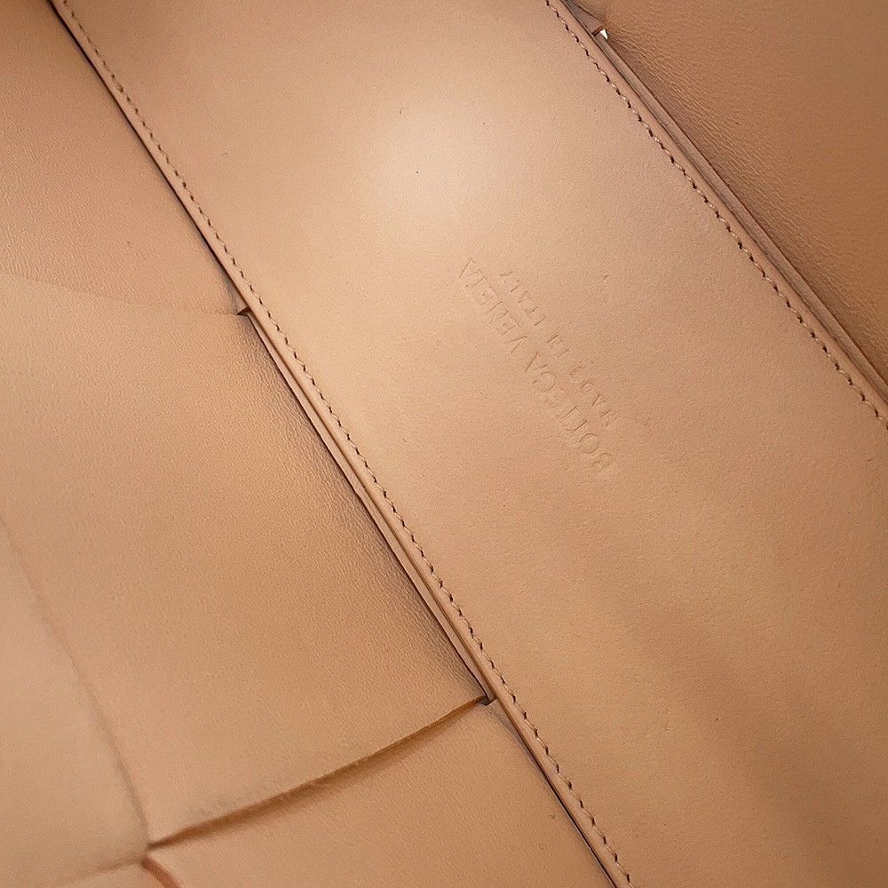 ボッテガヴェネタ トートバッグ アルコ ミニ イントレチャート ラムスキン 709337 2way DECORATOM_COM_BR