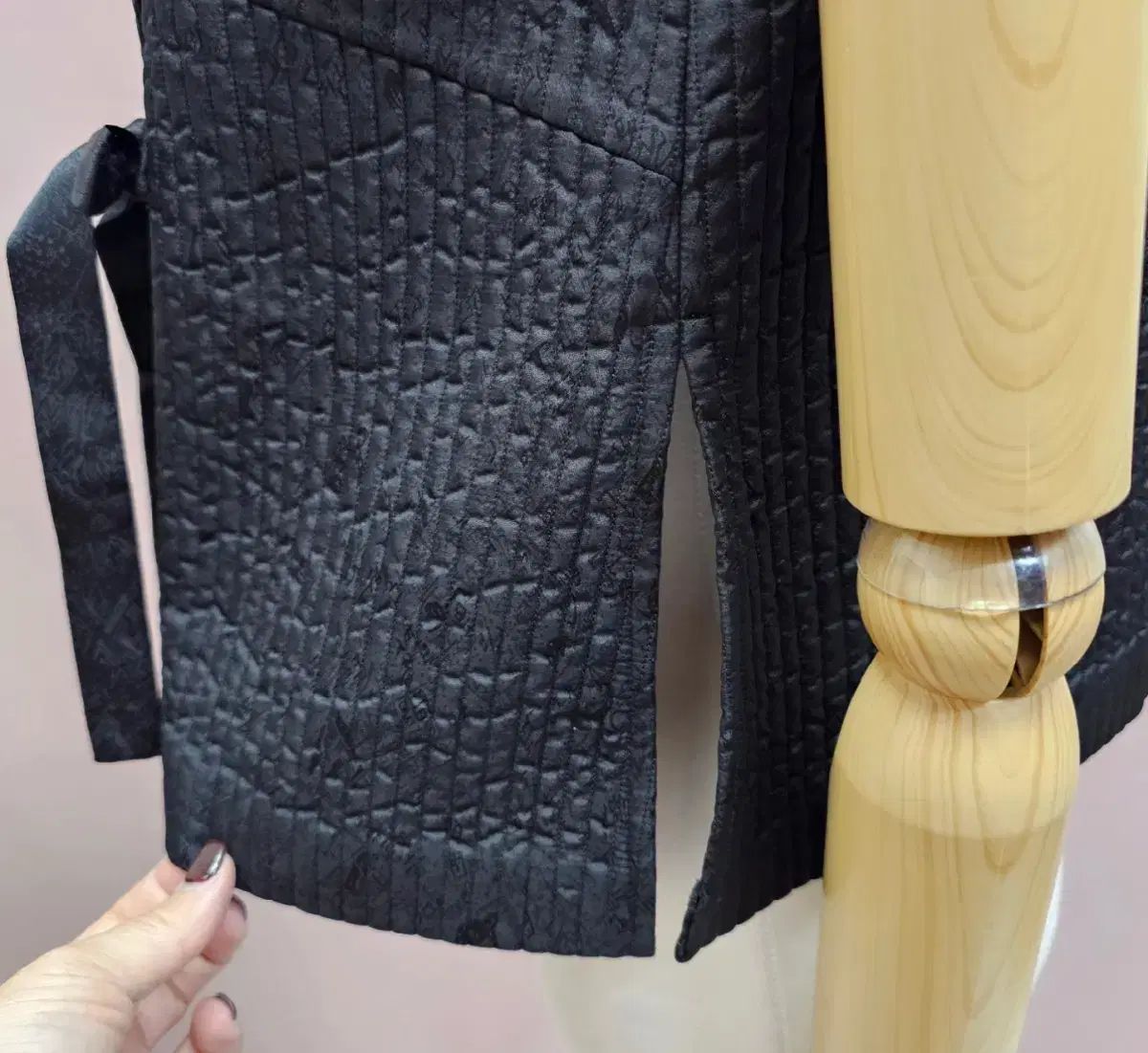  ブラック キルティング 縫い目 刺しゅう ベスト 花刺しゅう 麻 马儿 ベスト ジレ ベスト ジレ ビスチェ