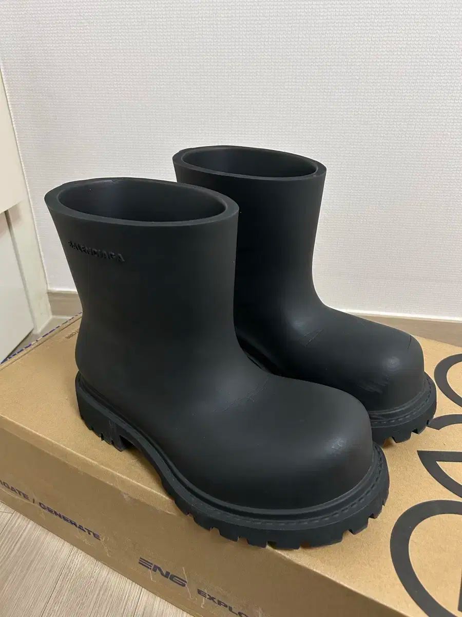 バレンシアガ ステロイド ビューティ 41