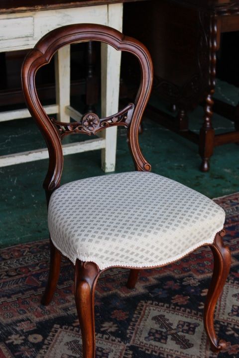 在庫一掃 イギリス アンティーク家具 バルーンバックチェア ダイニングチェア 椅子 チェア 英国製 mh-1214-1