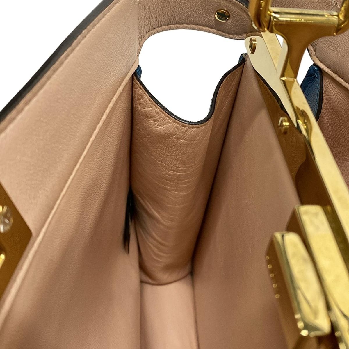 ハンドバッグ ピーカブーアイシーユーミディアム