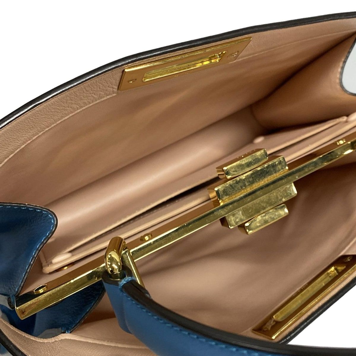 フェンディ ハンドバッグ