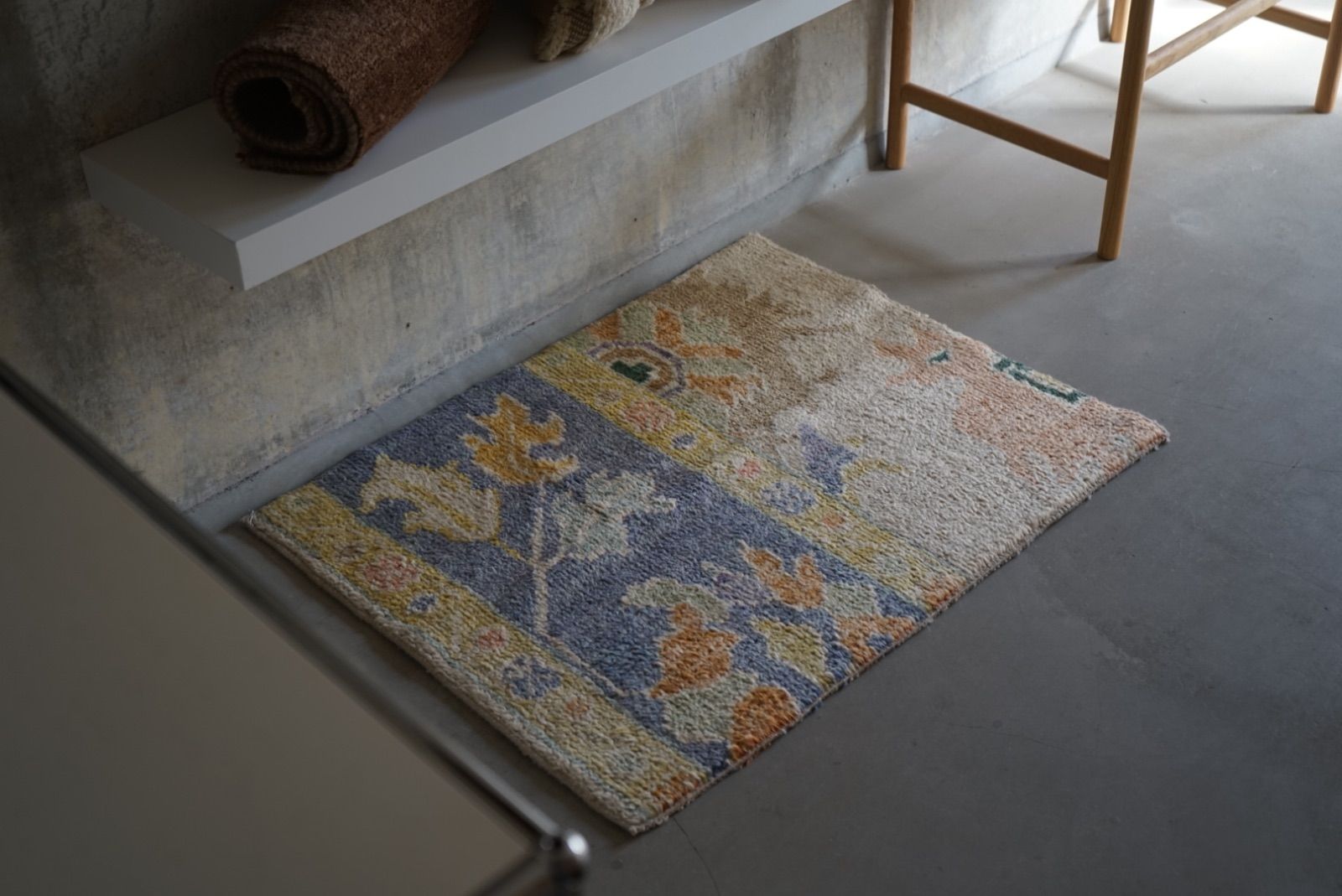 ヴィンテージラグ トルコ スモールサイズ ベージュ 花柄 85 × 66 cm No.TR25188