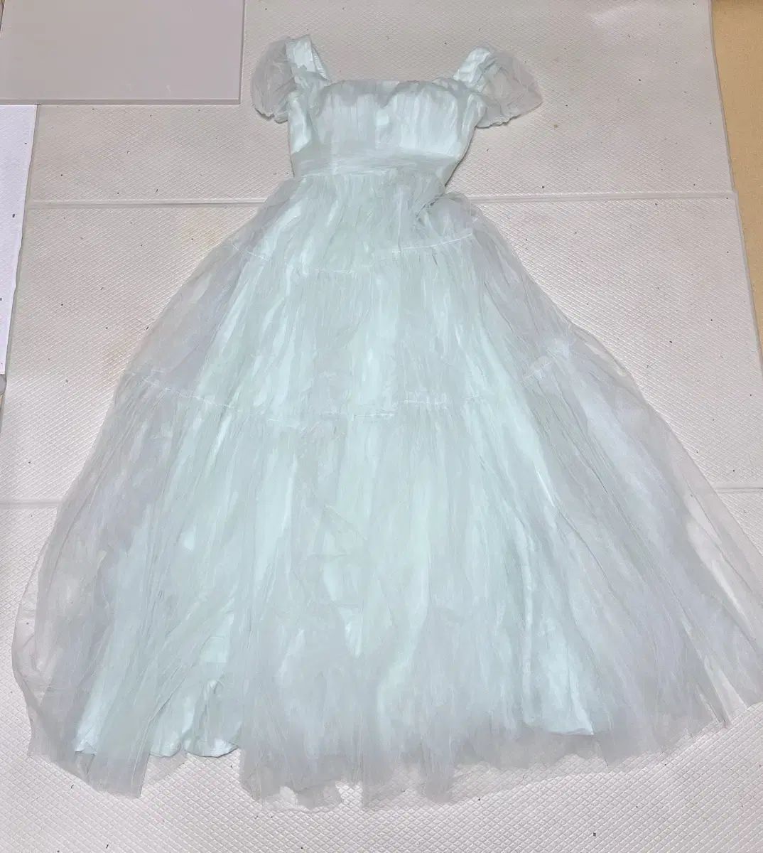 ウェディング撮影用ミント系ドレス ウェディング造花ブーケ