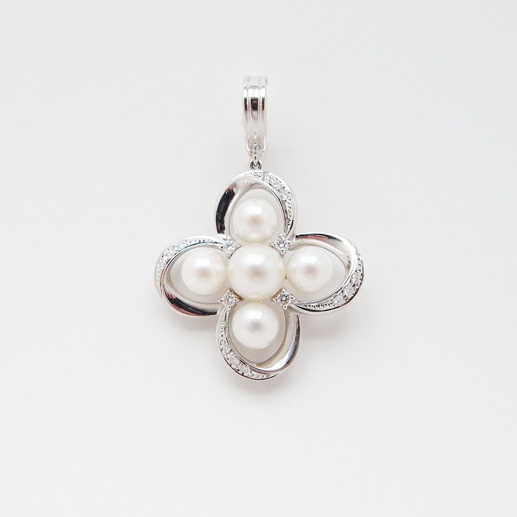 ミキモト アコヤ真珠 ダイヤモンド ペンダント 8.0〜6.5mm K18WG SAランク