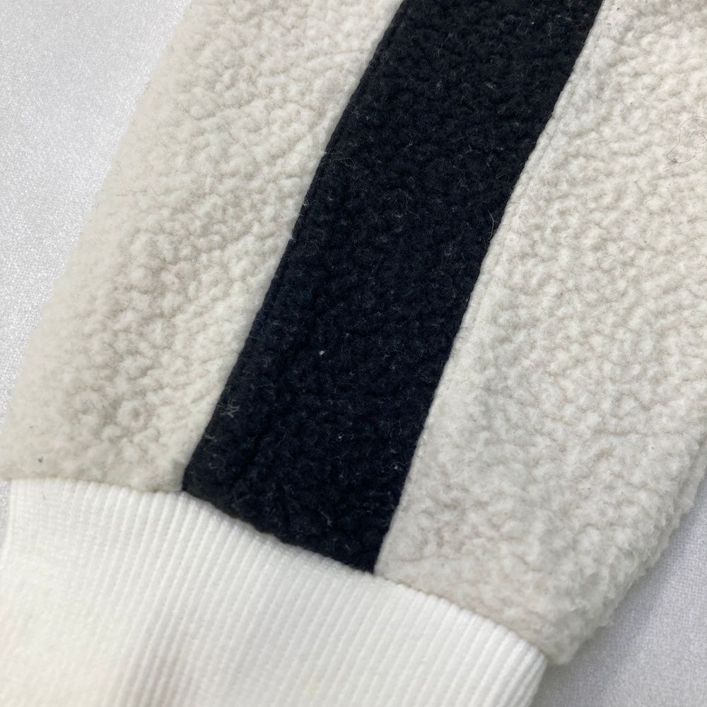 240101424803 ゴルフウェア