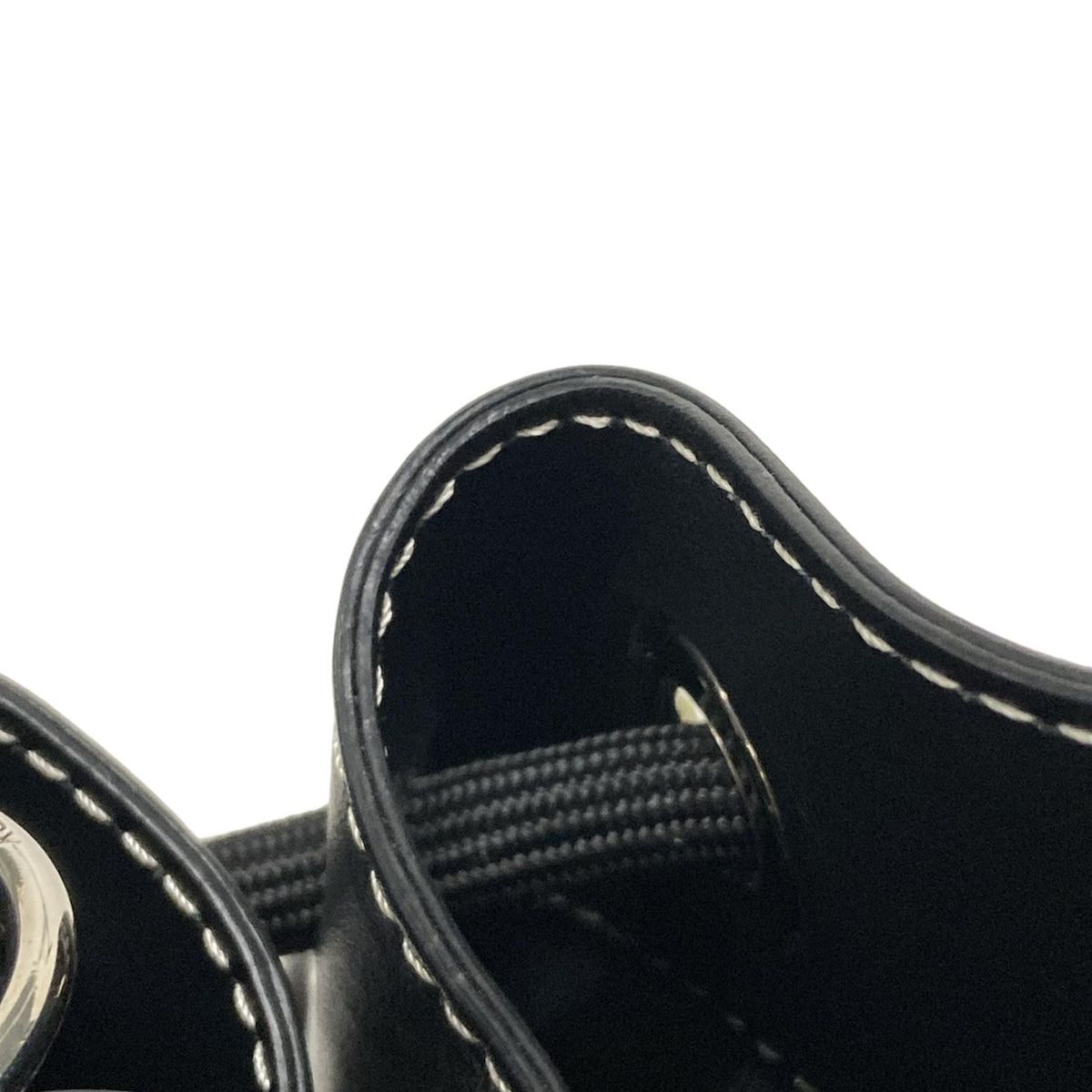 Burberry バーバリー