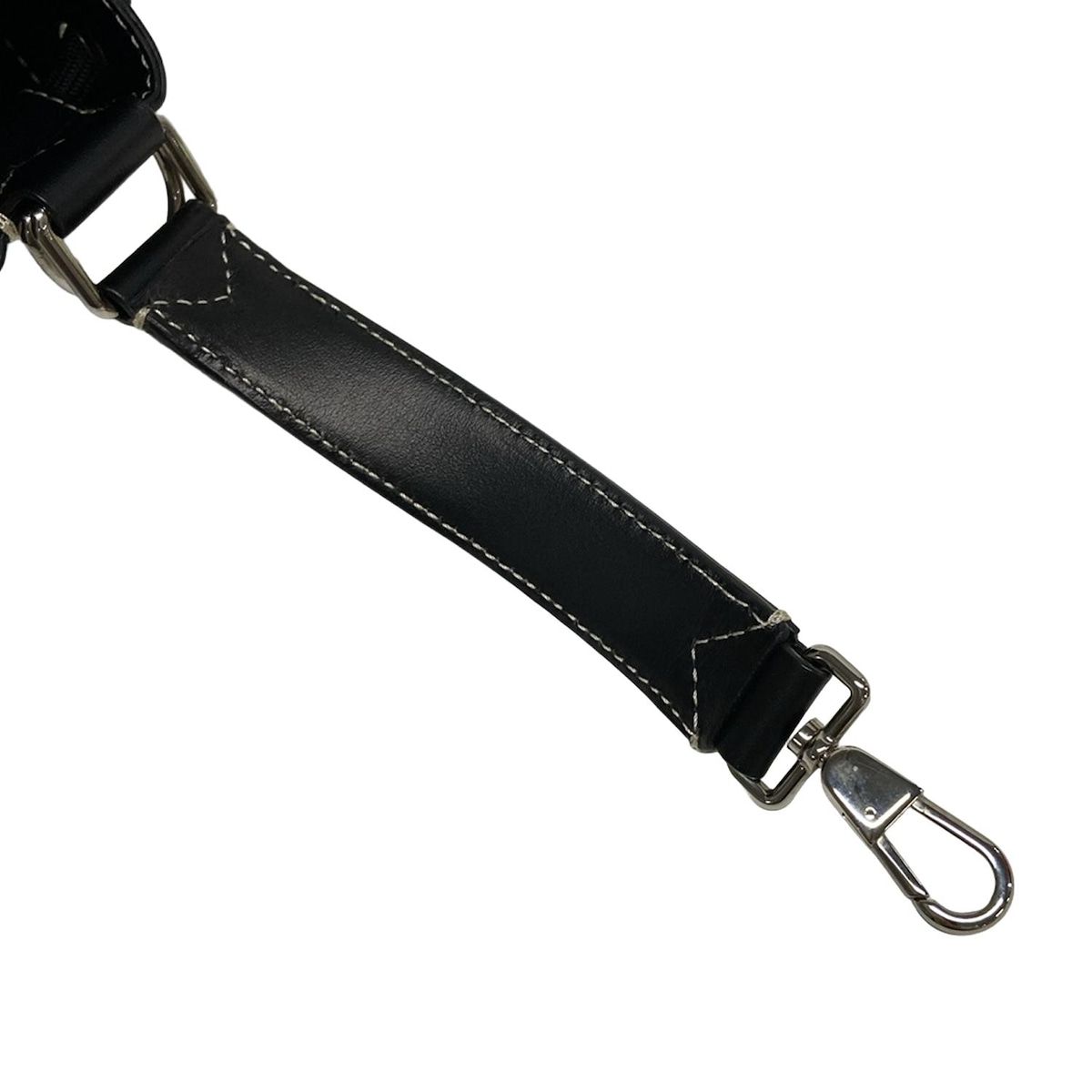 ベージュ×ダークブラウン×黒