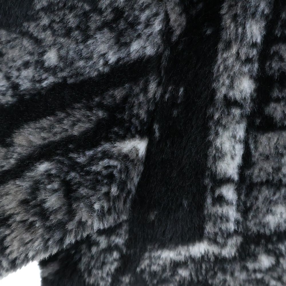 ショット ウルフ柄