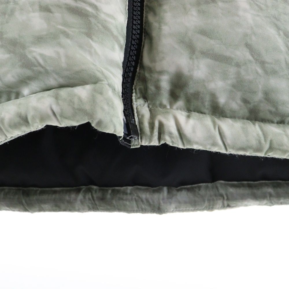 ナイロン ダウンジャケット