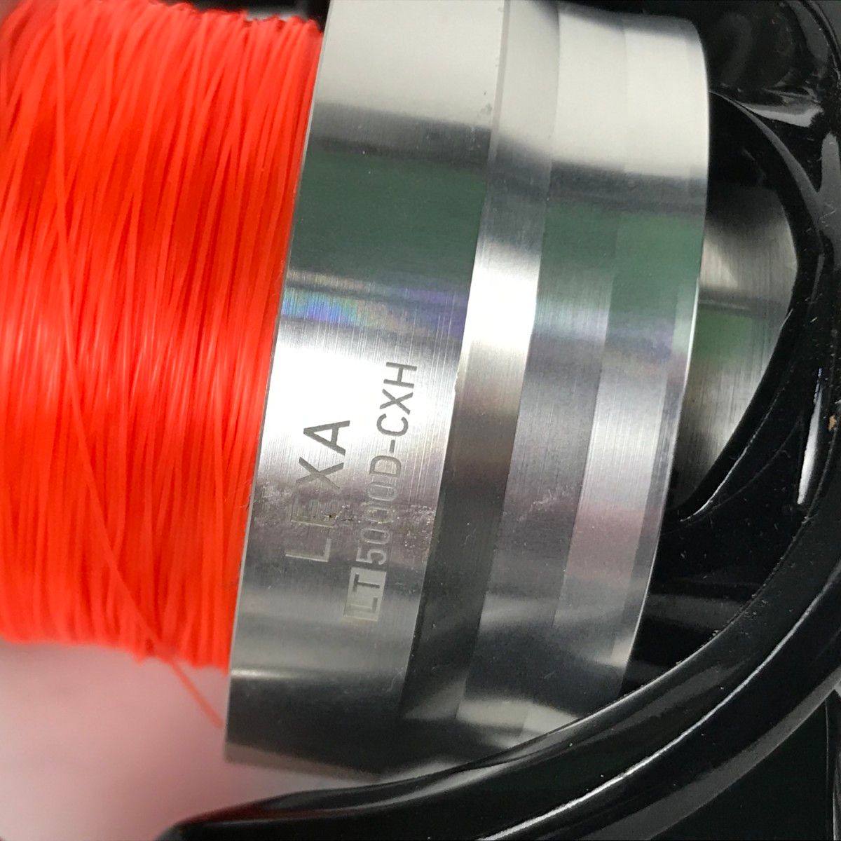 スピニングリール