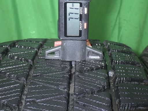 スタッドレス LAFFITE