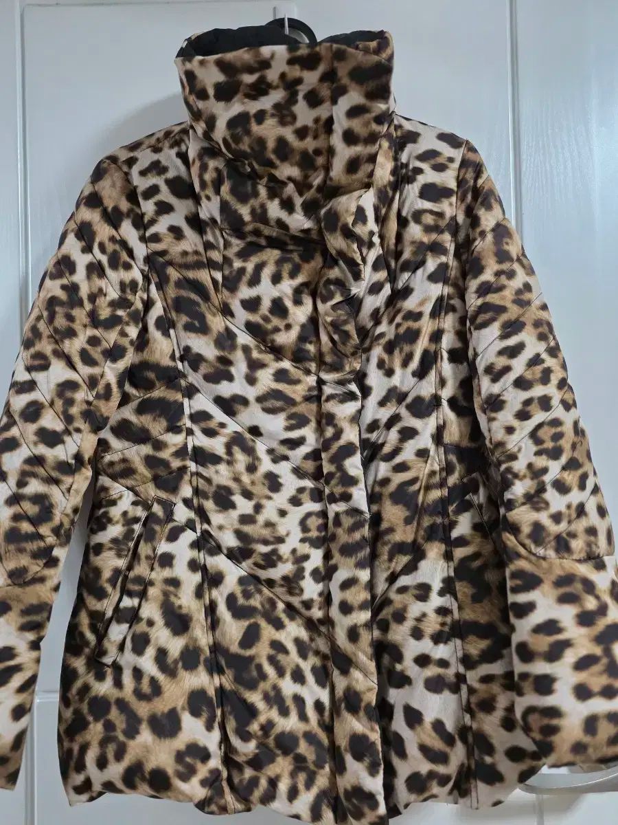 MOJO S PHINE ブラック ダウン