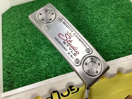 タイトリスト SCOTTY CAMERON STUDIO STYLE NEWPORT 2.5 PLUS 2025 34インチ パター PT スチール フレックスその他 メンズ 男性用 右利き 右用 Bランク ゴルフクラブ