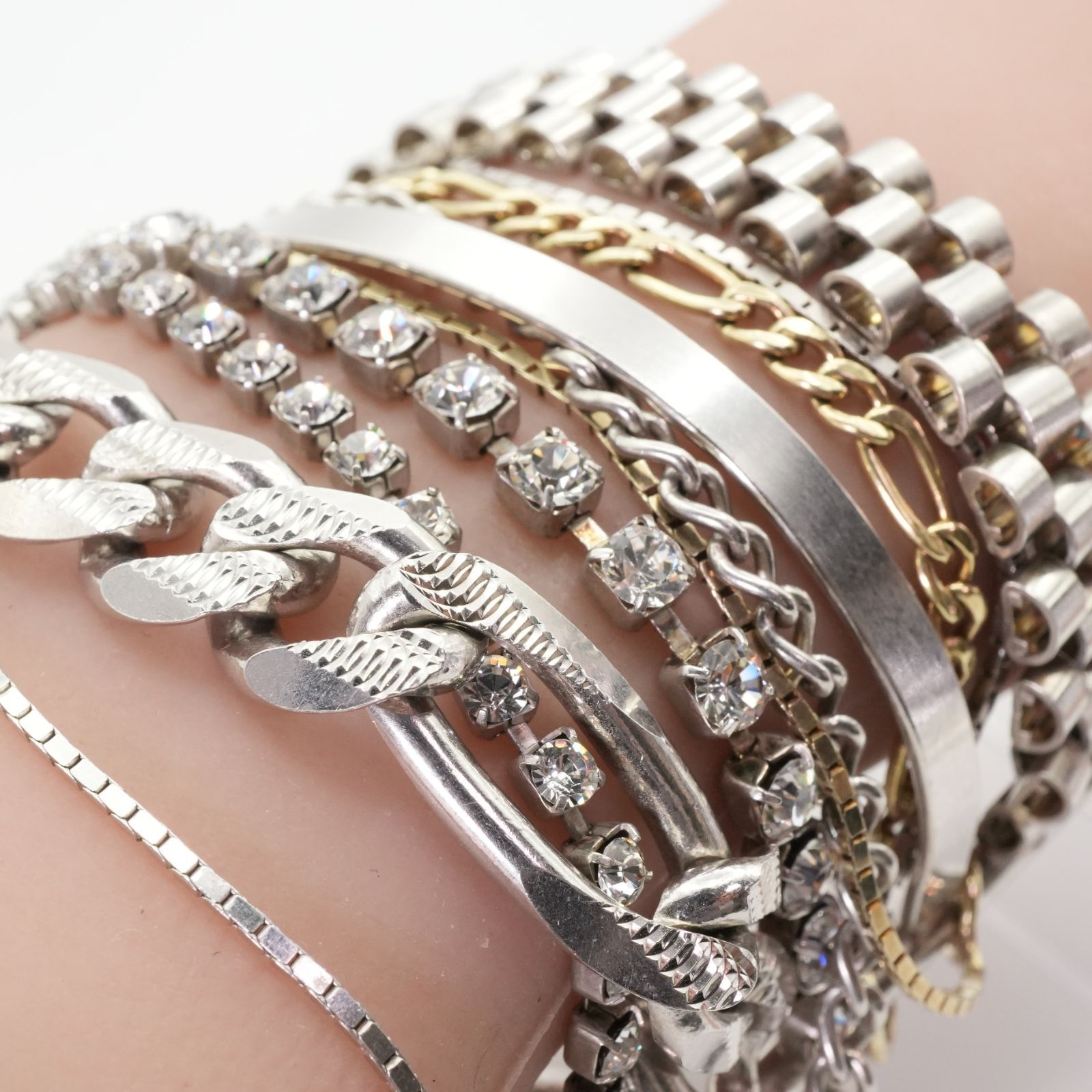 イオッセリアーニ