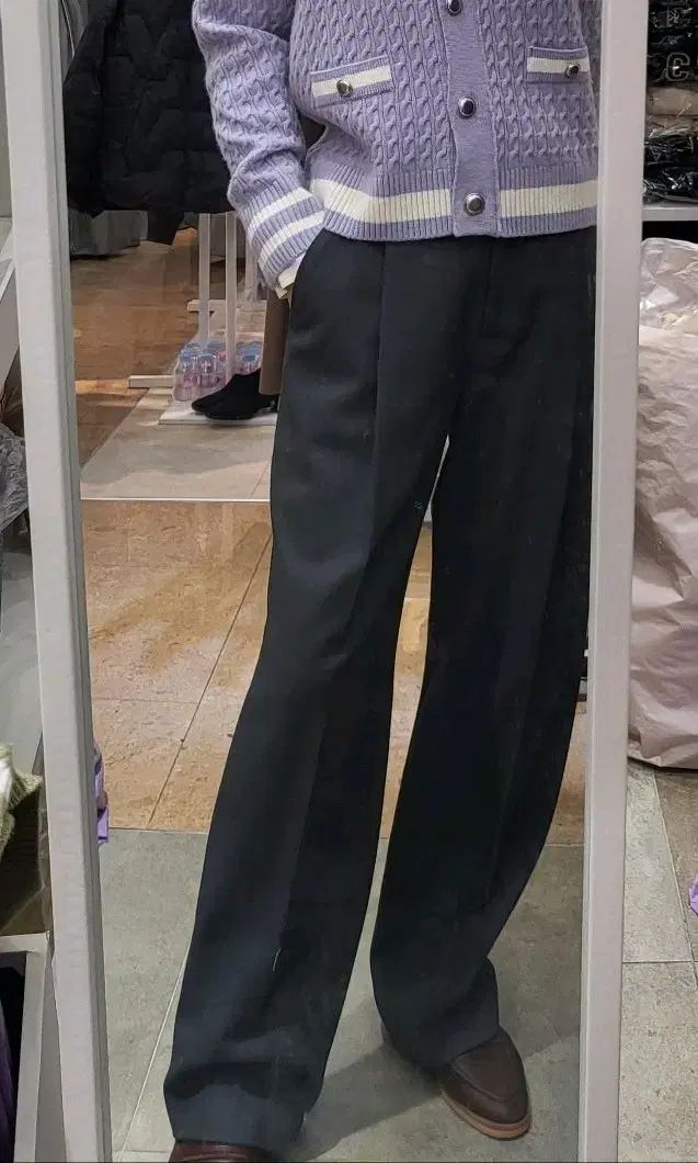 12万円台 センタープレスパンツ