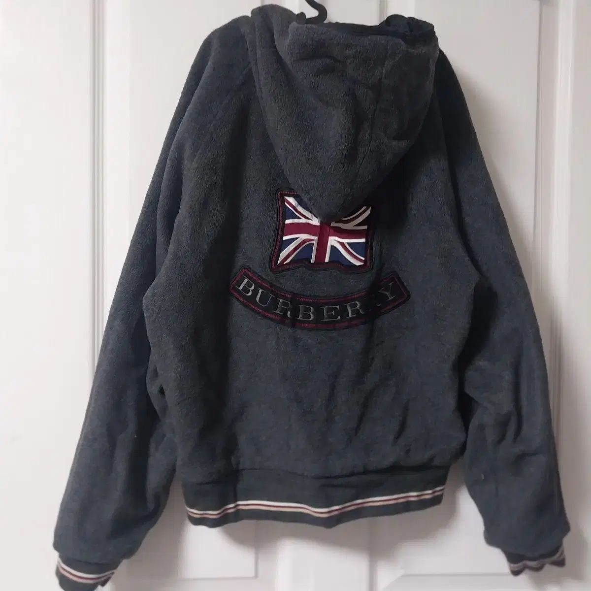 バーバリーキッズ 150 リバーシブル ジャケット