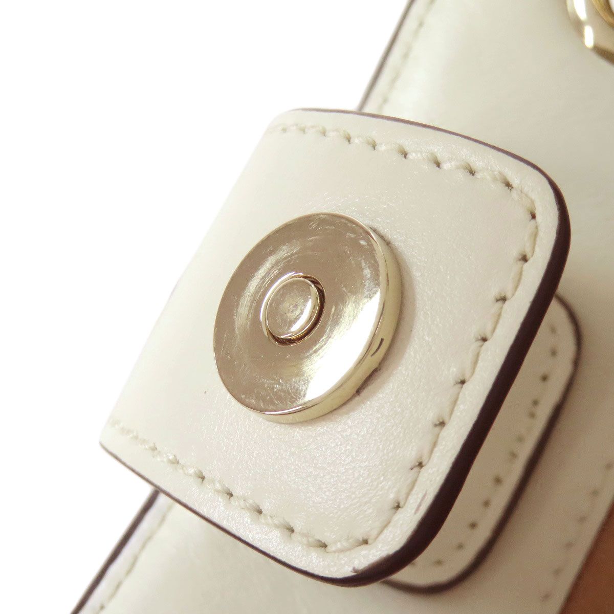 ジミーチュウ ボンボン