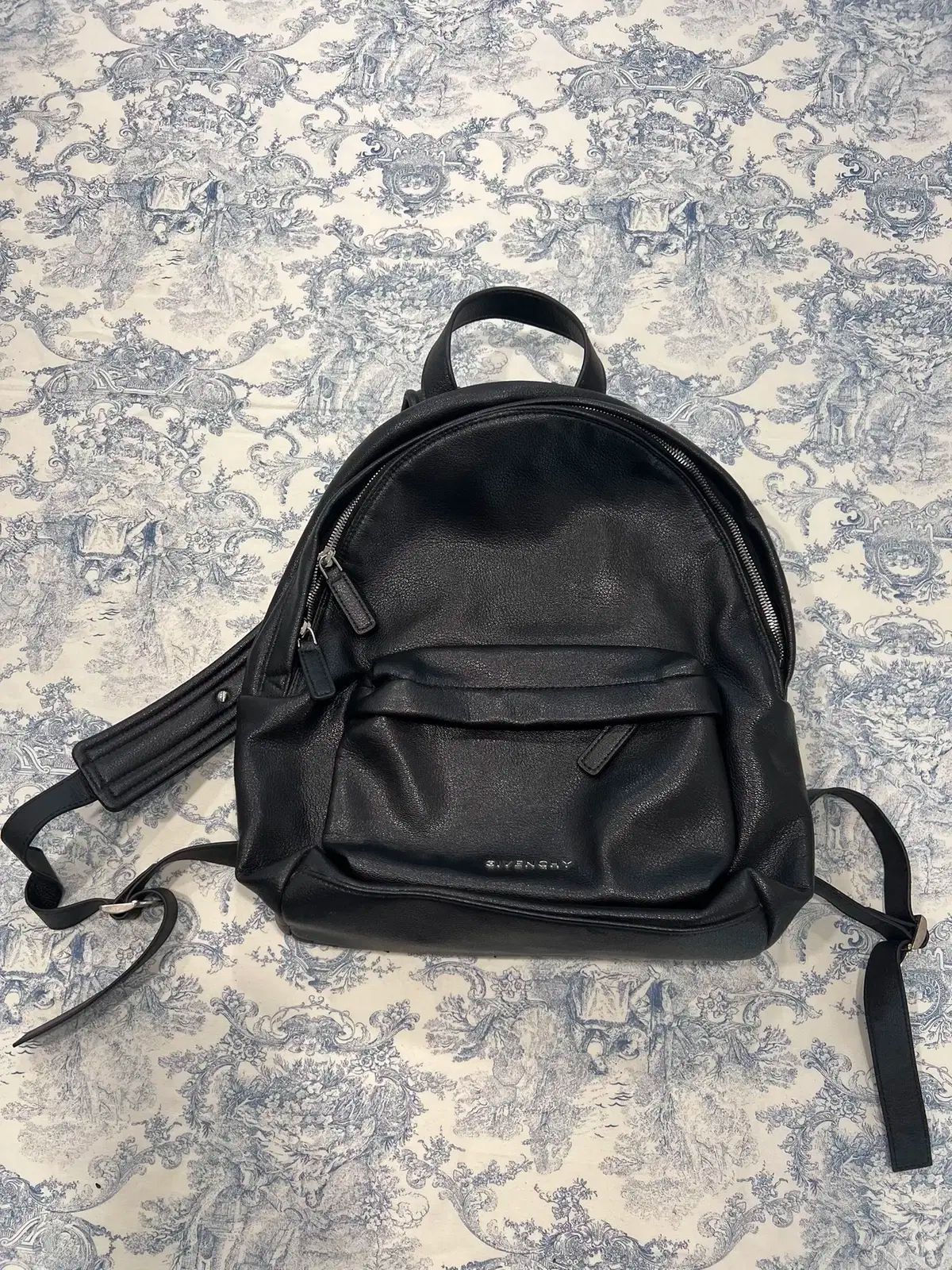 Givenchy ジバンシィ バックパック