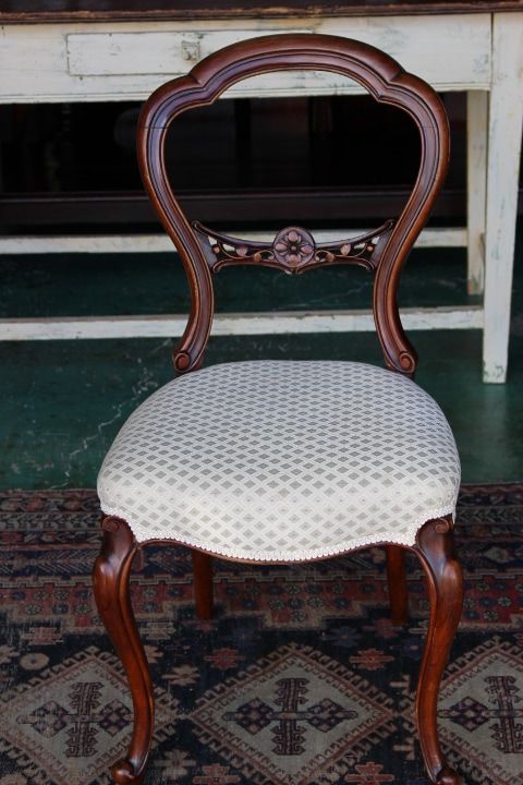 在庫一掃 イギリス アンティーク家具 バルーンバックチェア ダイニングチェア 椅子 チェア 英国製 mh-1214-4