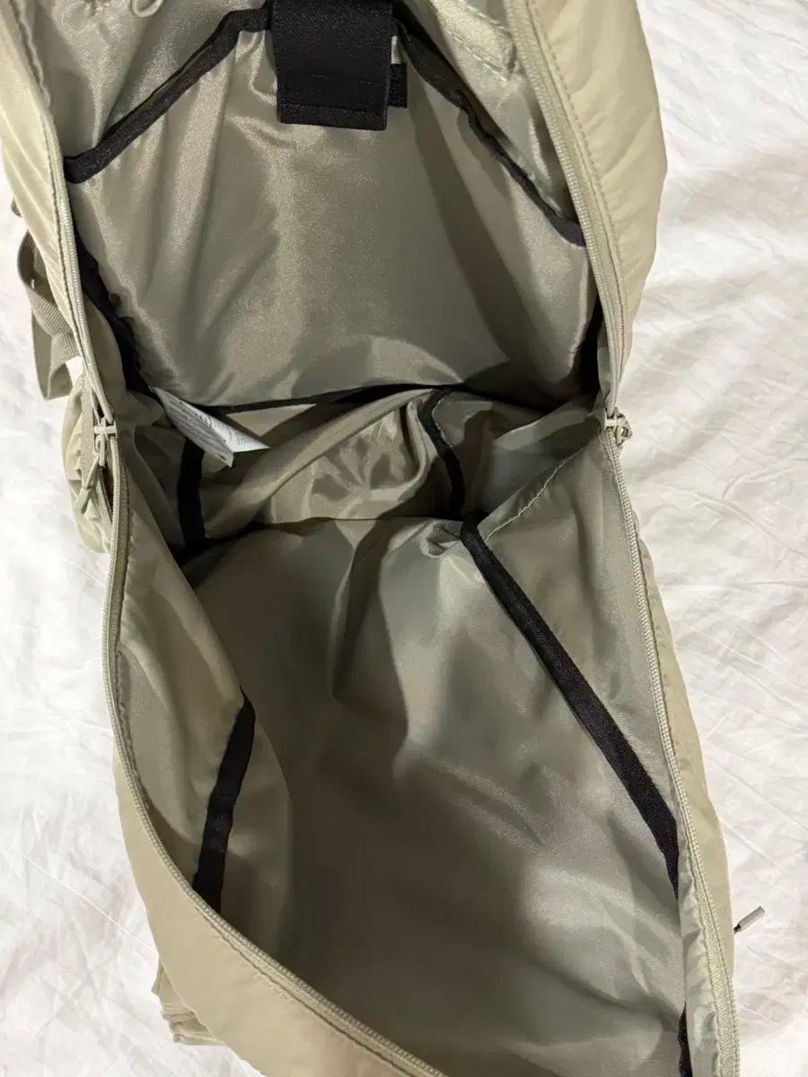 SAN GEAR サンサンギアー ウェビング ポケットバッグ ベージュ バックパック