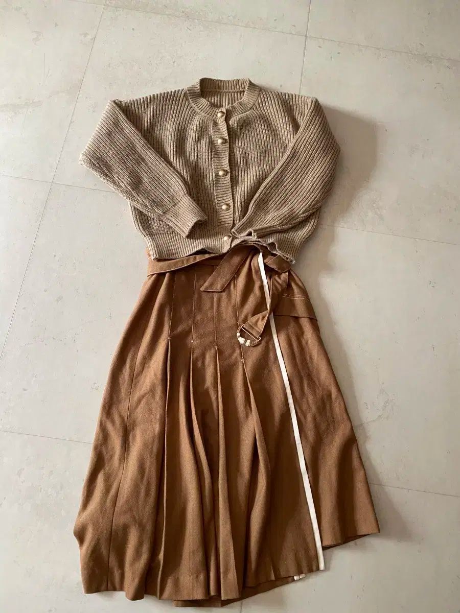 モジョエスピン サテン