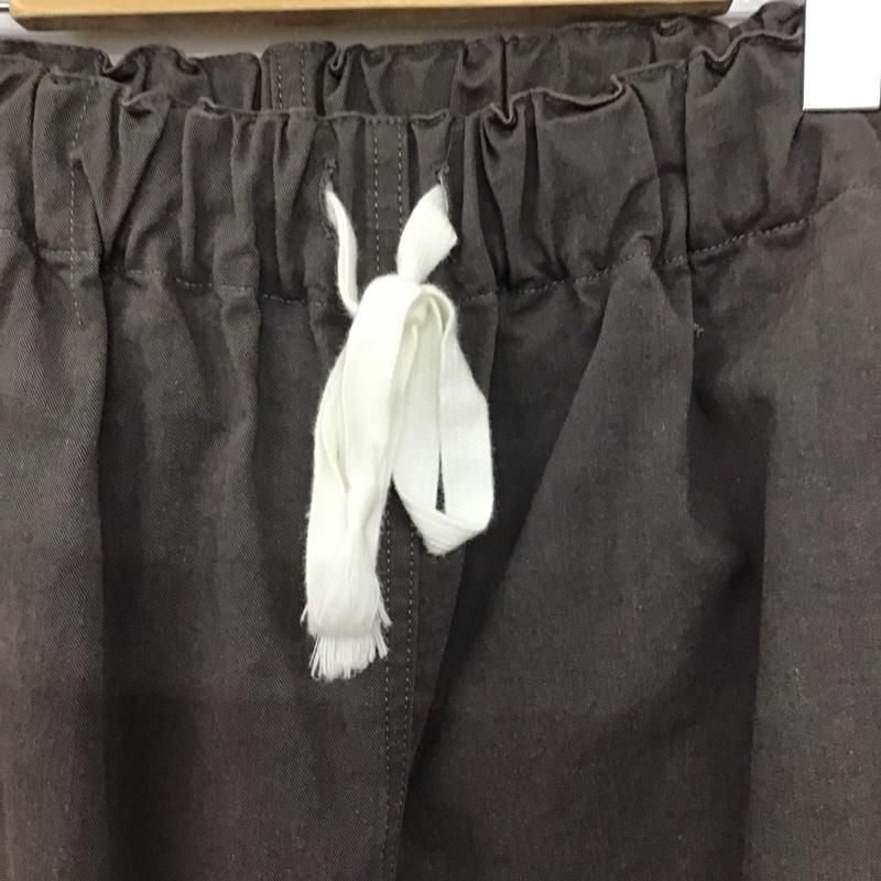 カジュアルパンツ