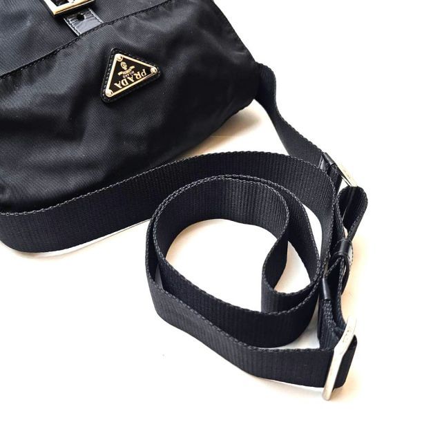 PRADA 三角ロゴプレートリモンタナイロン ショルダーバッグ ブラック 斜め掛 PRADA 三角ロゴプレートリモンタナイロン ショルダーバッグ ブラック