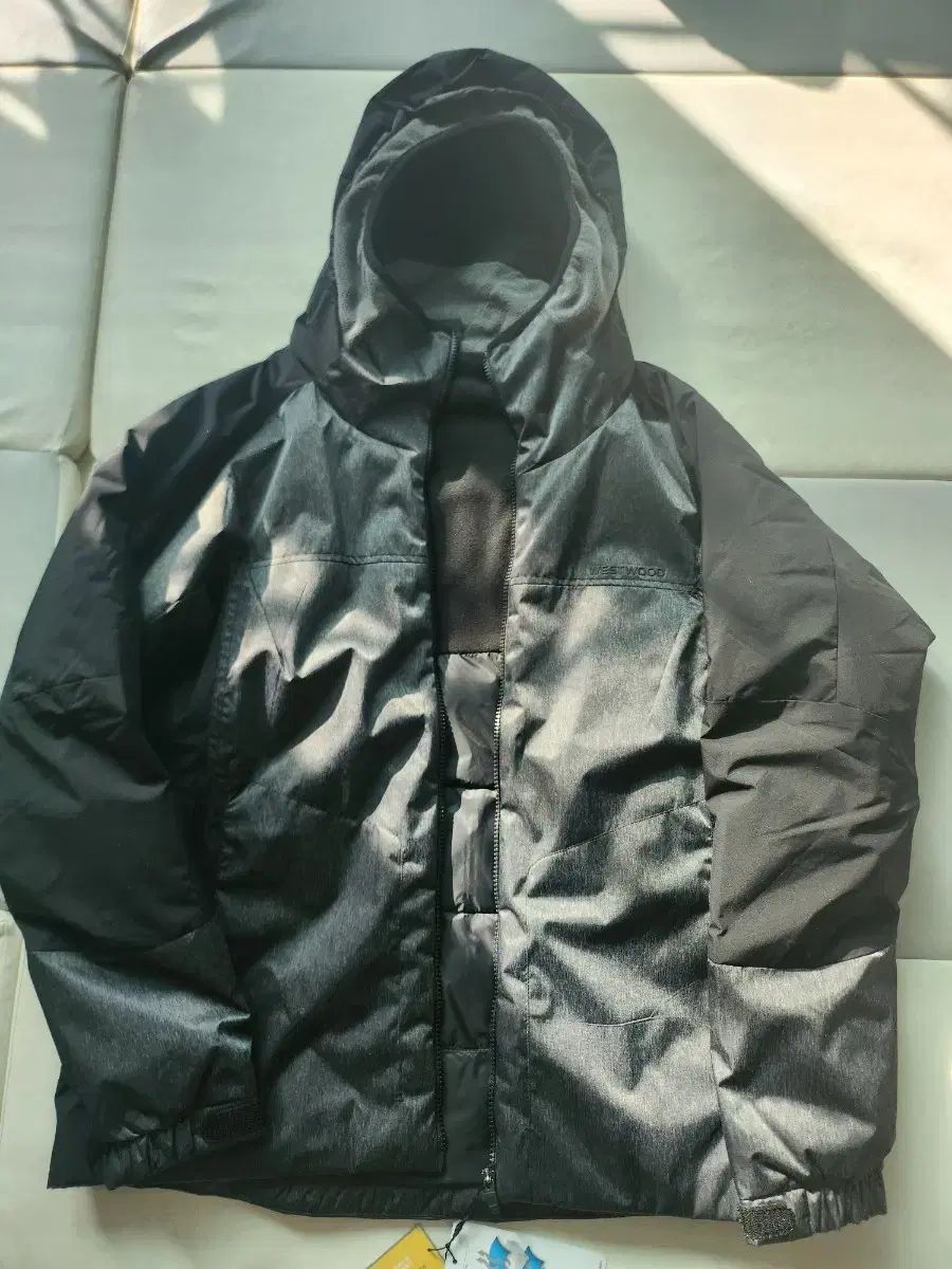 ヴィヴィアン ウエストウッド 登山 トレッキング 機能性 アウター キャンピング アウトドア 釣り 自転車