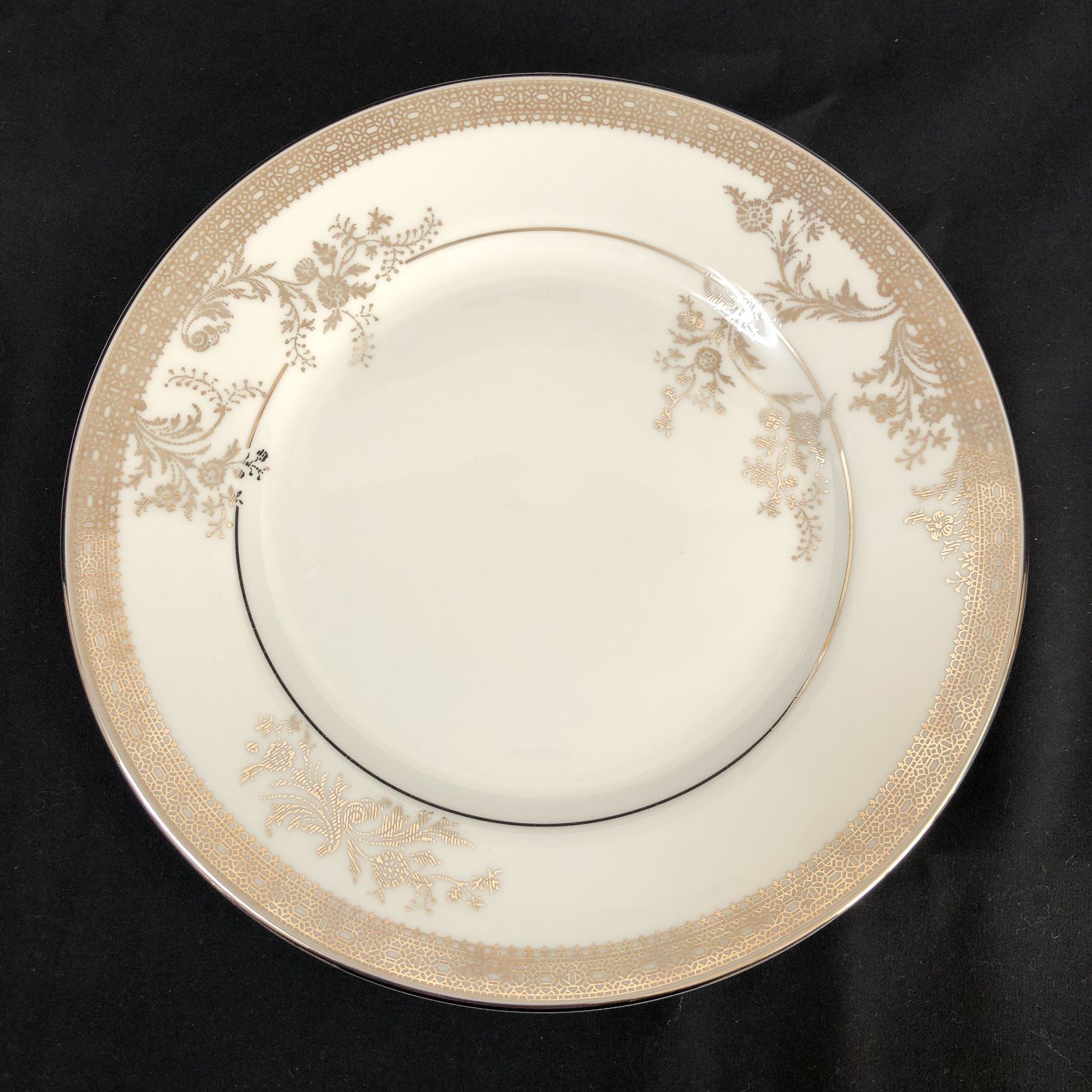 WEDGWOOD ウェッジウッド 皿 ヴェラリーフデザートプレート 草花 金 銀 6枚 NA018 WWW_OPDRERGINERDOGAN_COM