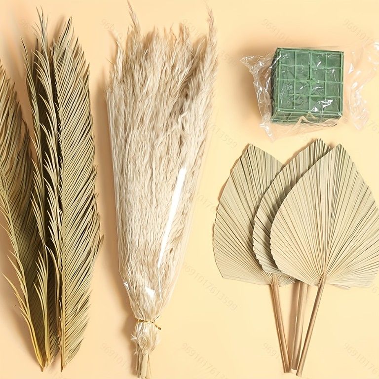 ベージュ＆ブラウン 秋の装飾