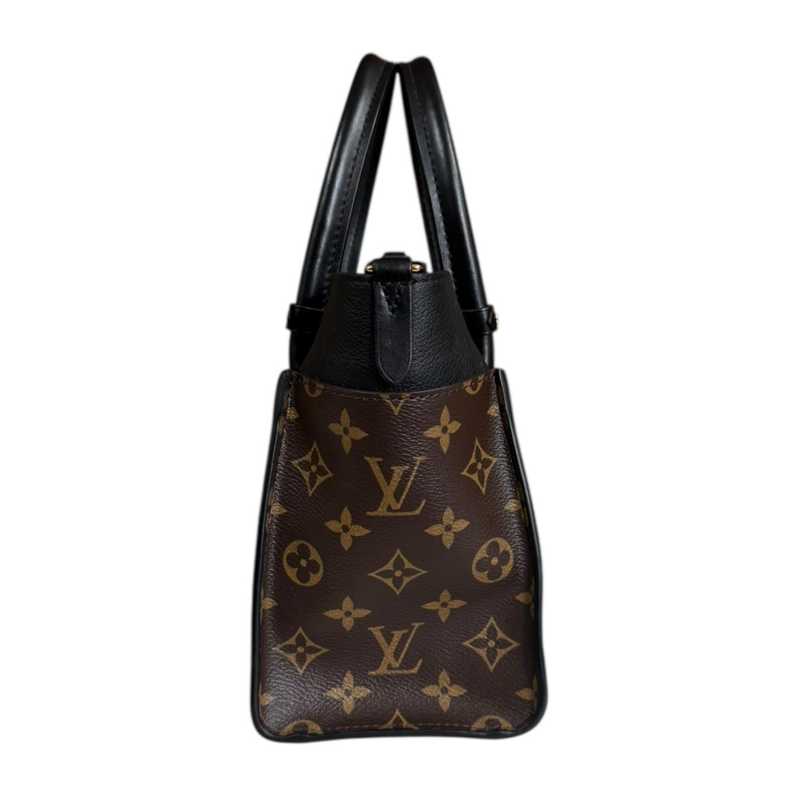 ルイヴィトン オンマイサイドPM ショルダーバッグ レザー M57728 ブラック レディース LOUIS VUITTON ルイヴィトン ルイ ヴィトン DECORATOM_COM_BR
