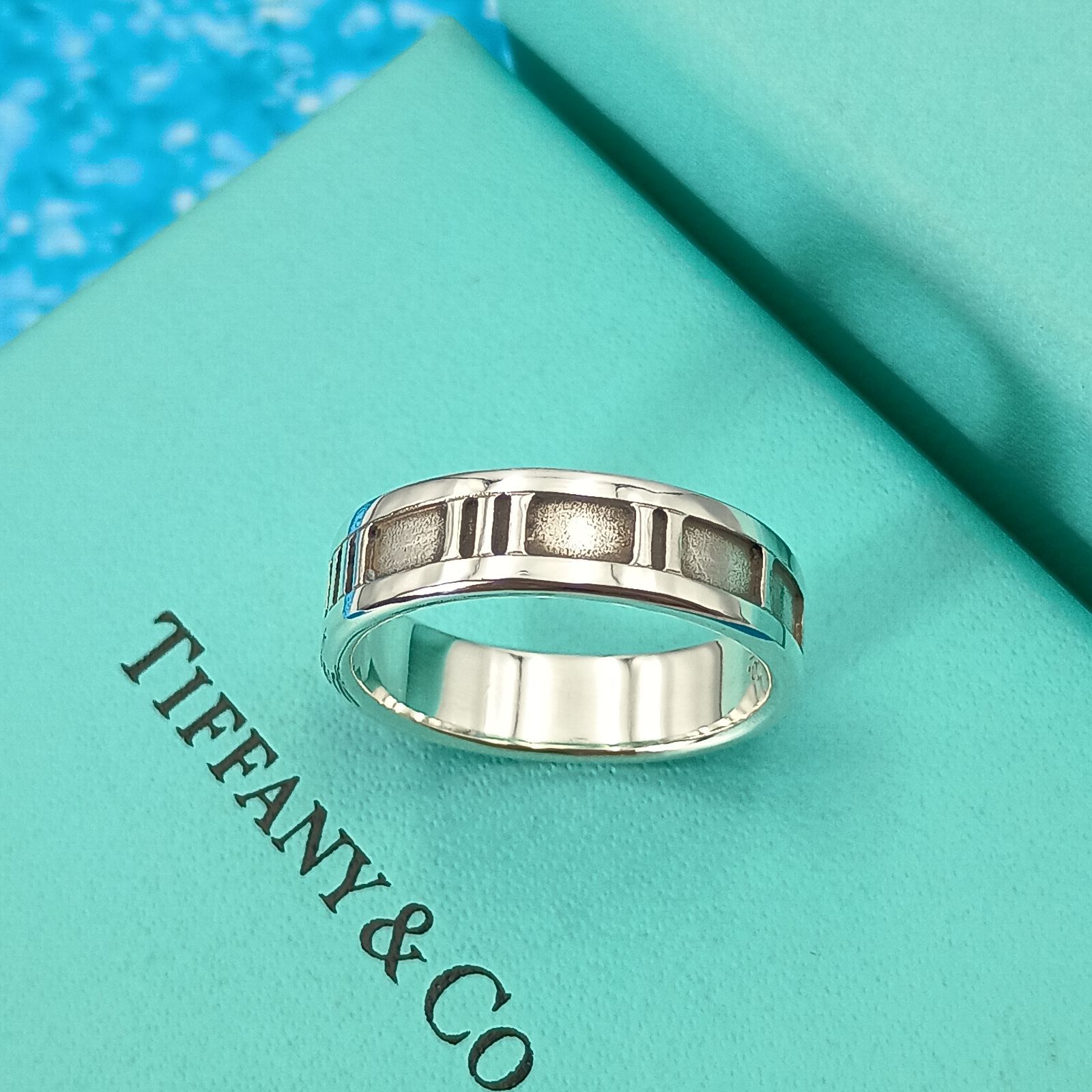 TIFFANY-Co. ティファニー