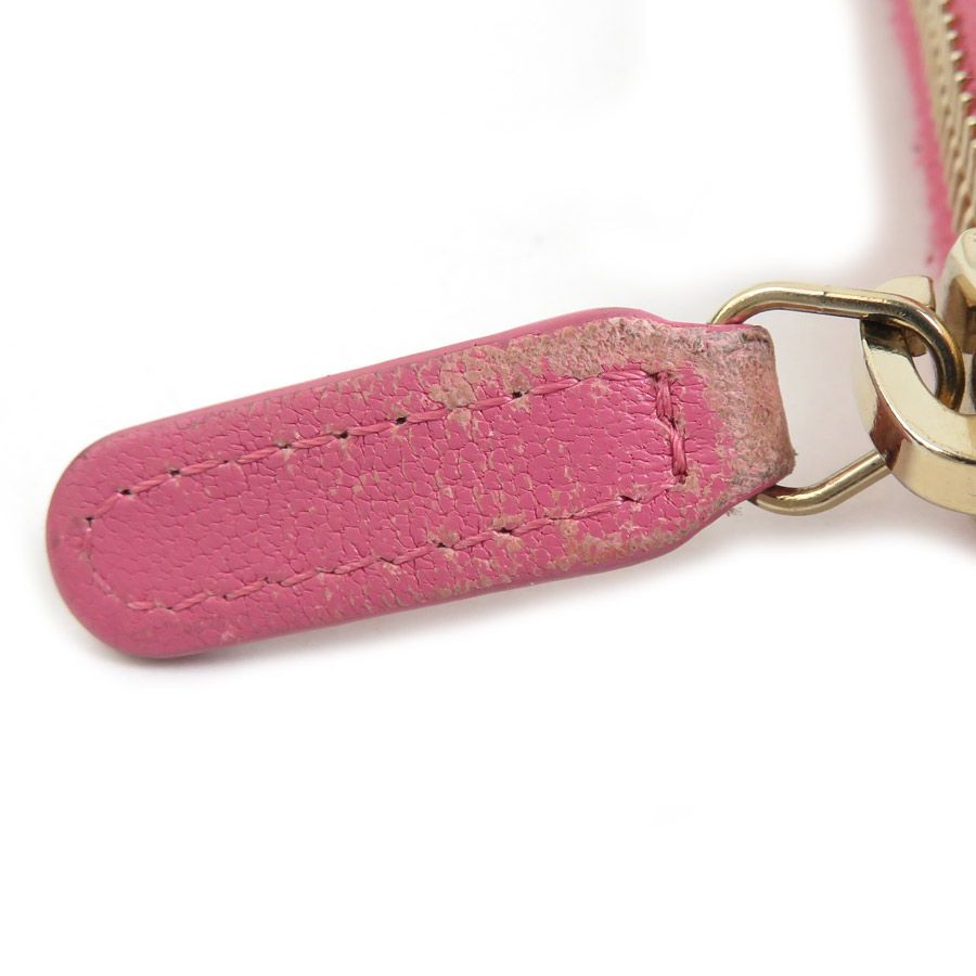 ラウンドファスナー長財布