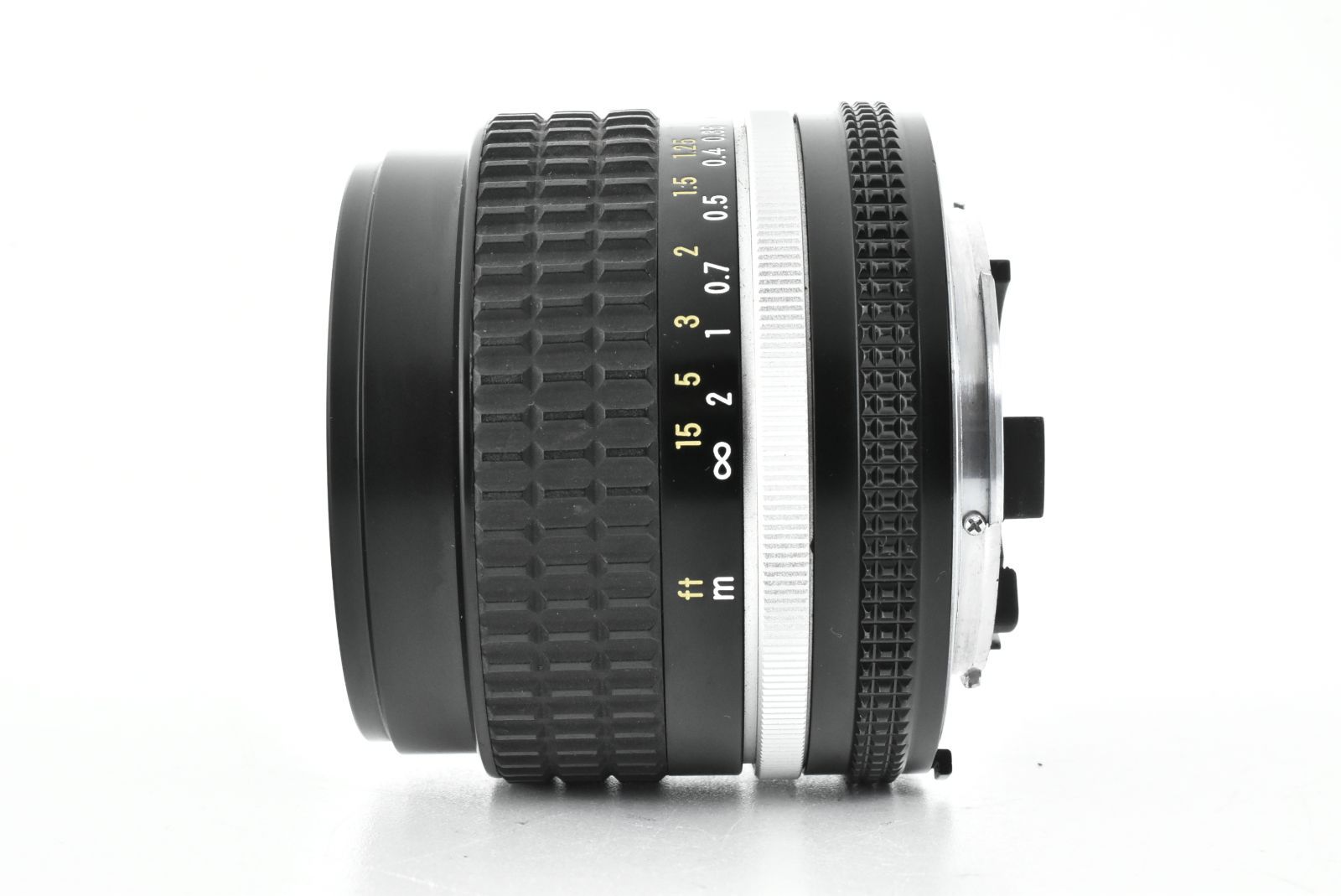 Lens ニコン