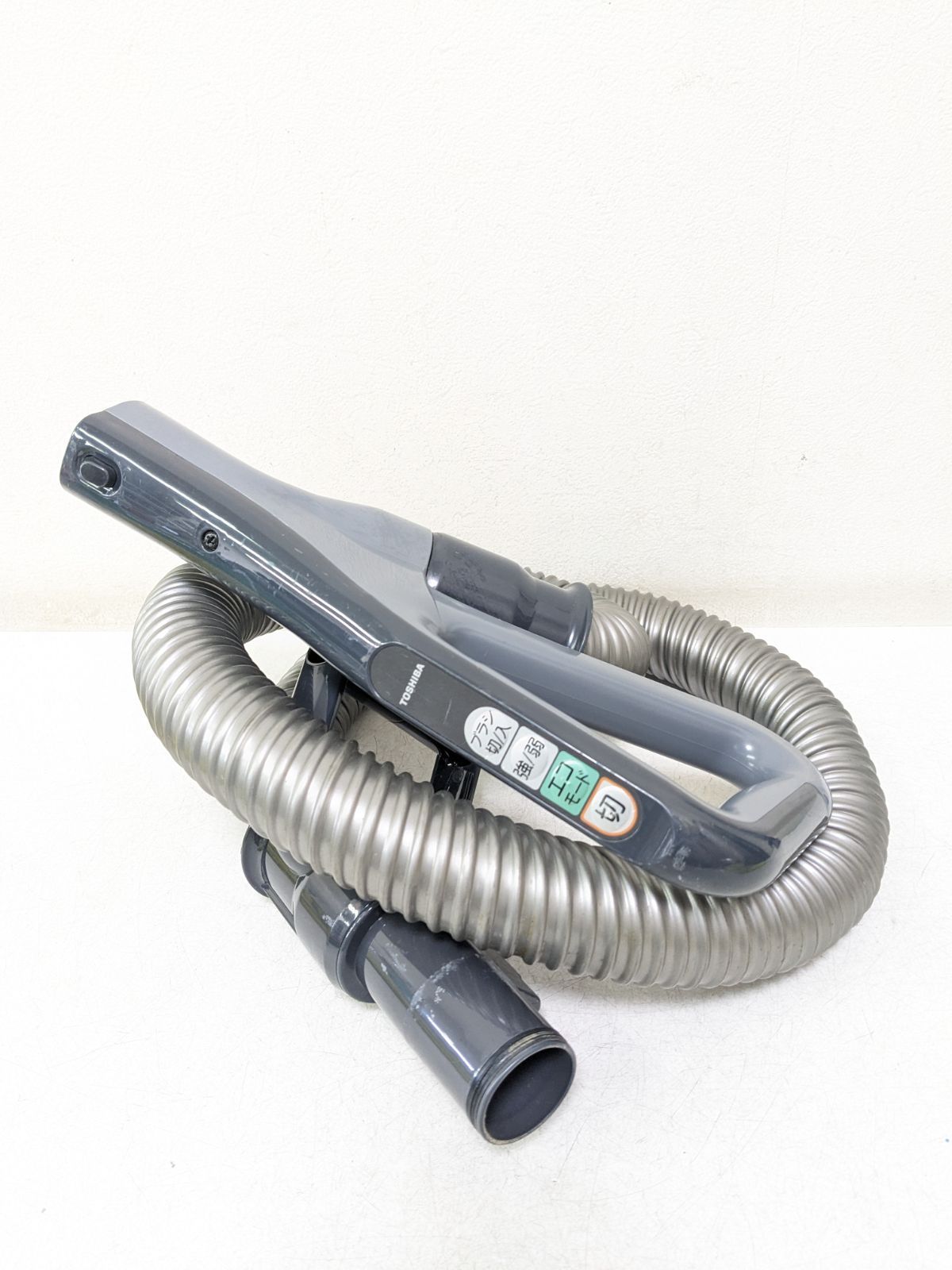 TOSHIBA 東芝 VC-C11-R サイクロン式掃除機 2013年製 ヘッド無し