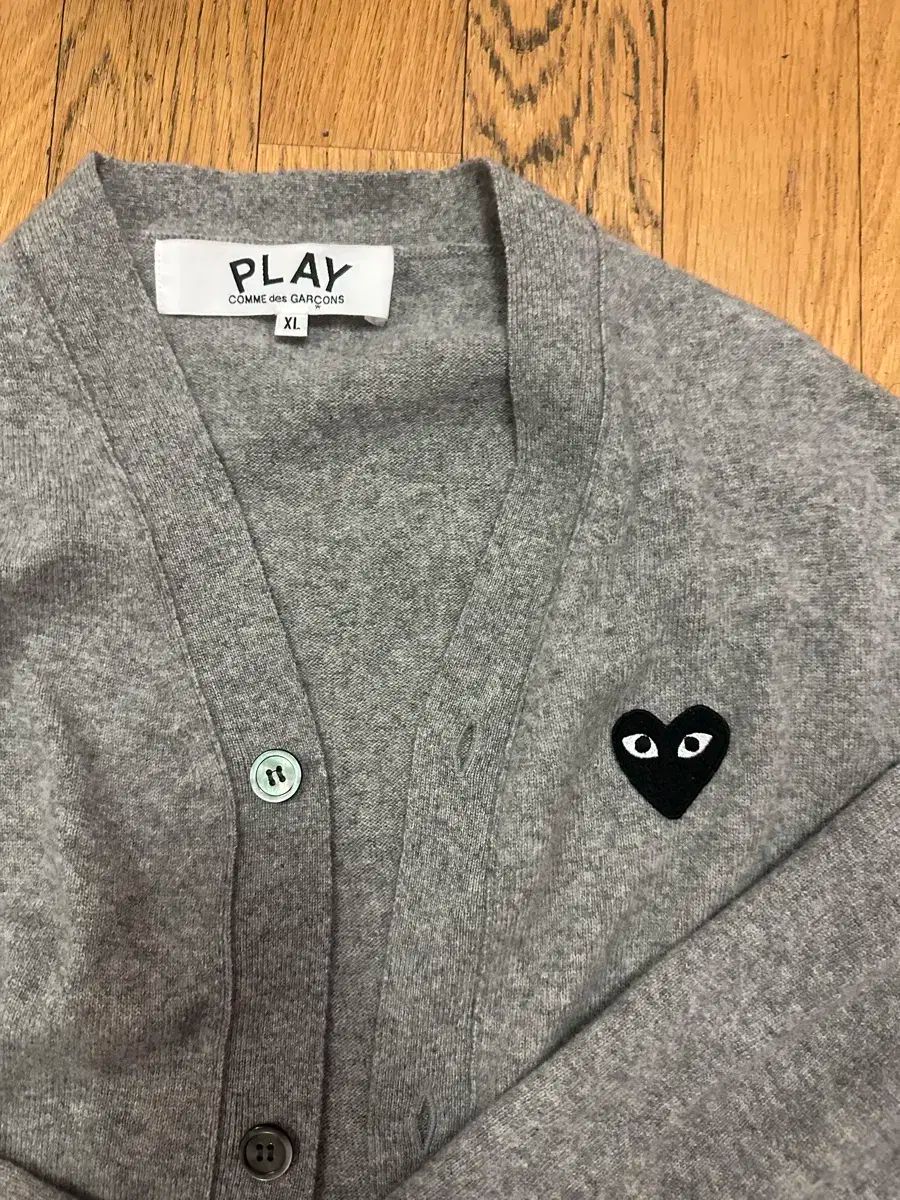 コム デ ギャルソン ブラックワッペン カーディガン xl