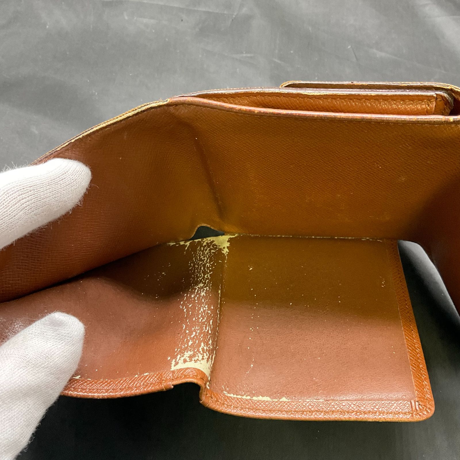 VERSACE GIAANI VERSACE ジャンニヴェルサーチ 財布 レザー ブラック