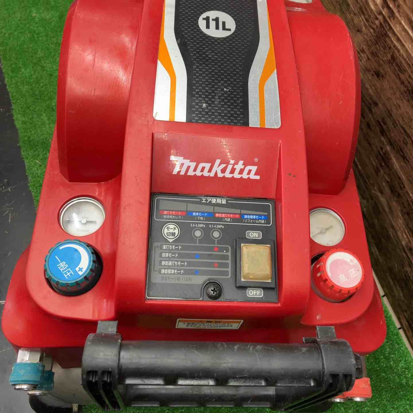 エアコンプレッサー