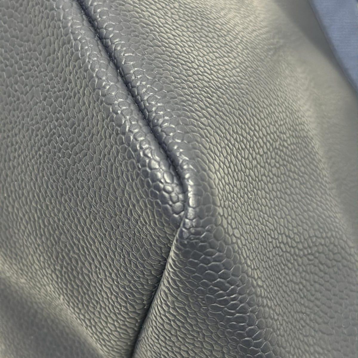 ダークネイビー